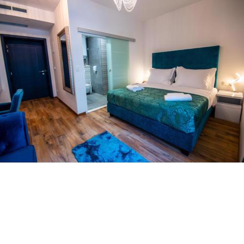 Center Luxury Rooms 1