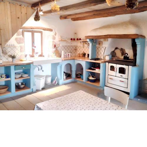 Charming House in Filozici + Garden
