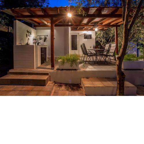 Charming House in Stari Grad