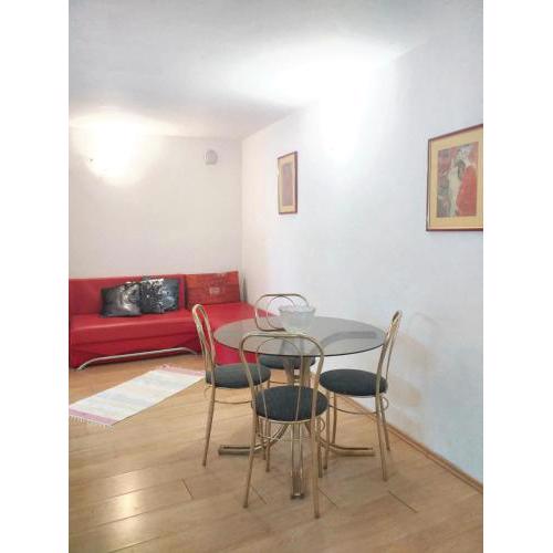 Cosy Apartment in Vir with Terrace