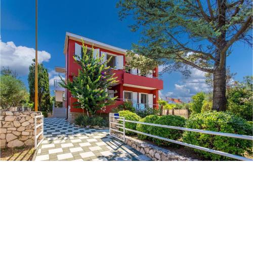 Cozy Apartment In Barbat With Wifi