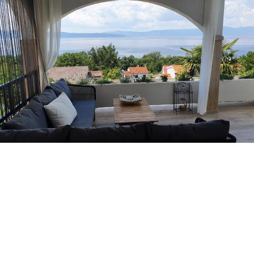 Divine View Apartma