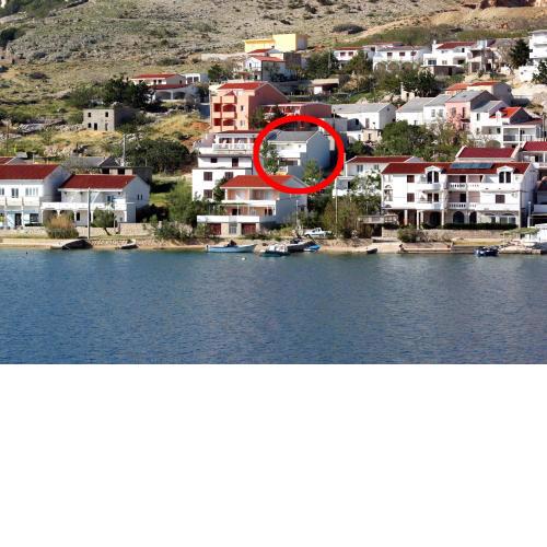 Double Room Metajna 6496b