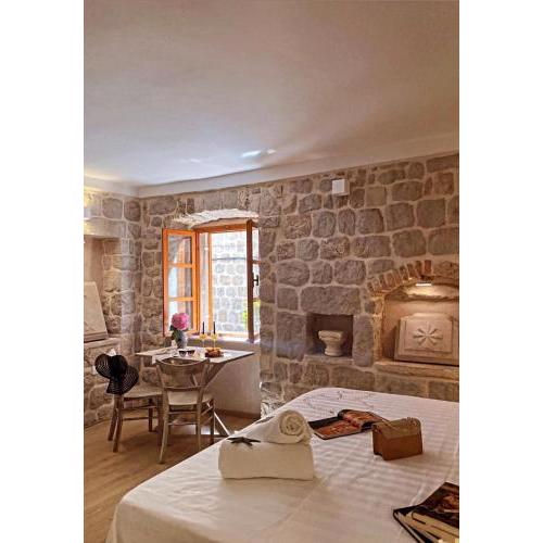 Dubrovnik Throne Suite II.