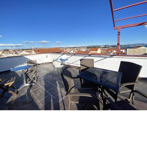 Elegant Apartment in Vodice - 53 m² - Near the Sea