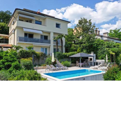 Family friendly apartments with a swimming pool Opatija - Volosko, Opatija - 15071