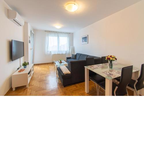 Flexible SelfCheckIns 34 - Zagreb - Parking - Big Loggia - New