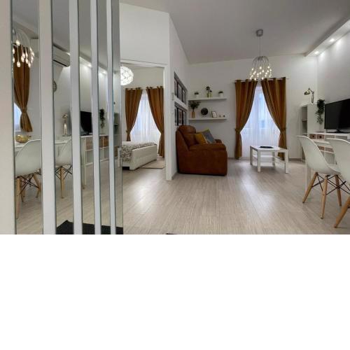 Gold Blanc Luxury Apartment