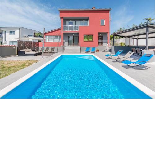 Gorgeous Home In Pula With Outdoor Swimming Pool