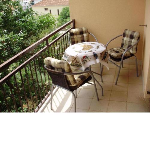 Holiday apartment in Stari Grad Hvar with balcony, air conditioning, WiFi, dishwasher 5028-3