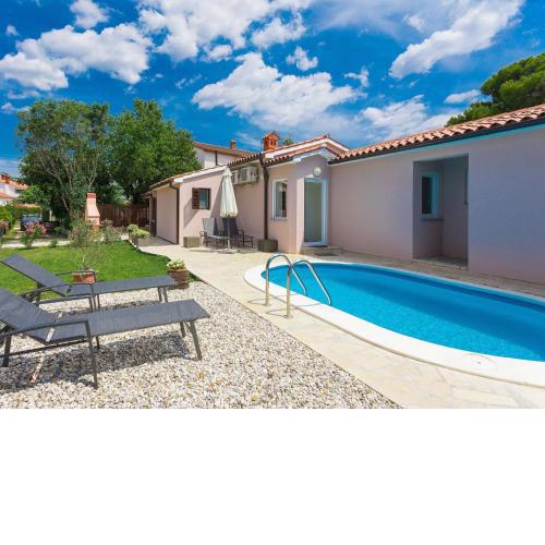 Holiday Home Lino by Interhome