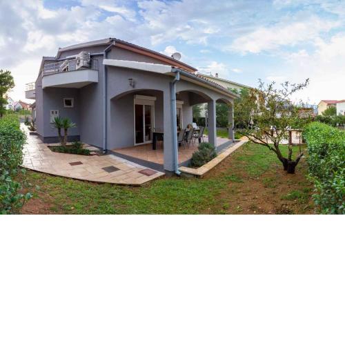 Holiday home Pridraga/Zadar Riviera 8215