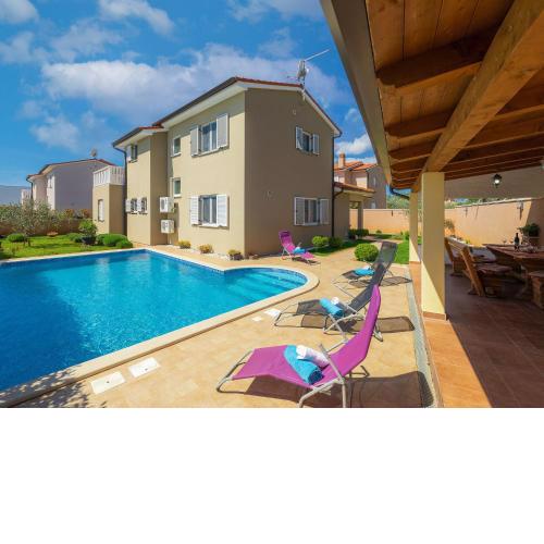 Holiday Home Villa Zara by Interhome