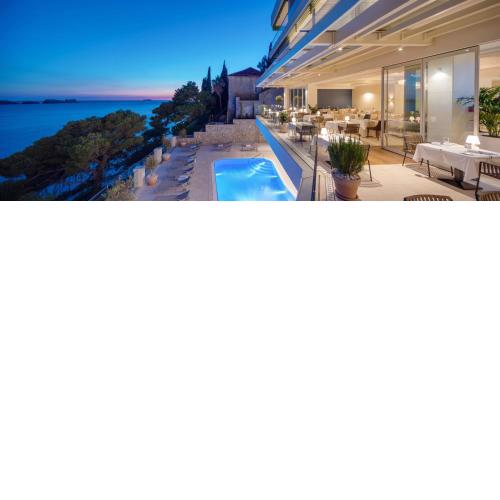 Hotel More