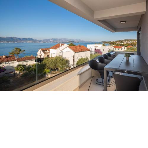 House & Home Slatine