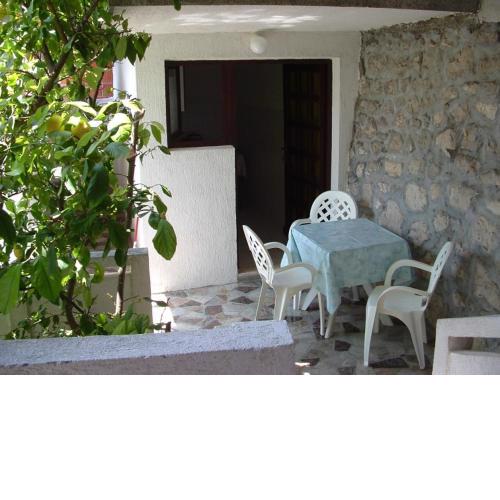 House Kampor (895)