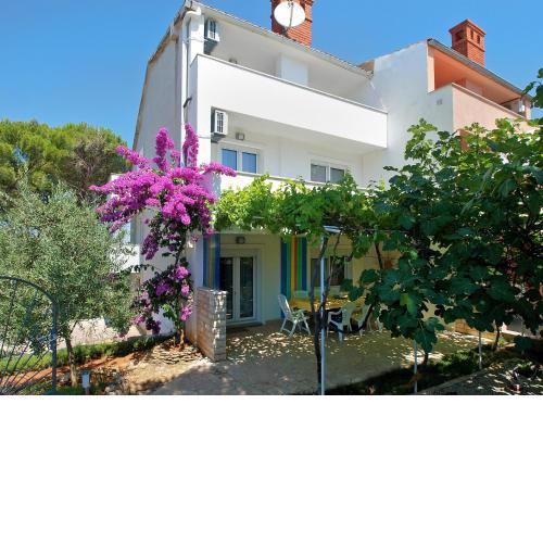 House Vinkuran 1823