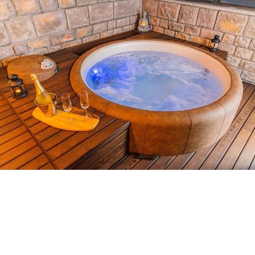 Jacuzzi - Flexible SelfCheckIns 20 - Zagreb - Luxury - Garage - Smart - Brand New - Apartments Repinc