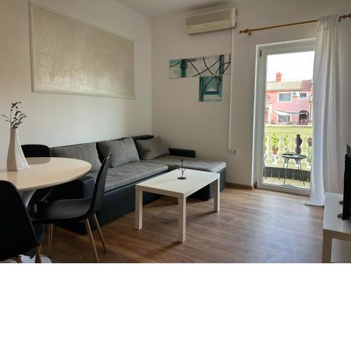 Jela Apartment with a big balcony