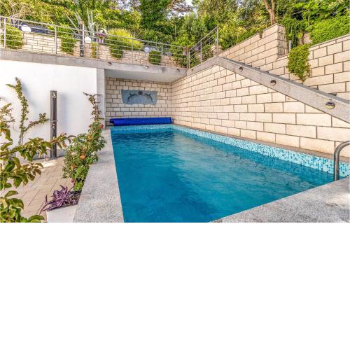 Lovely Apartment In Crikvenica