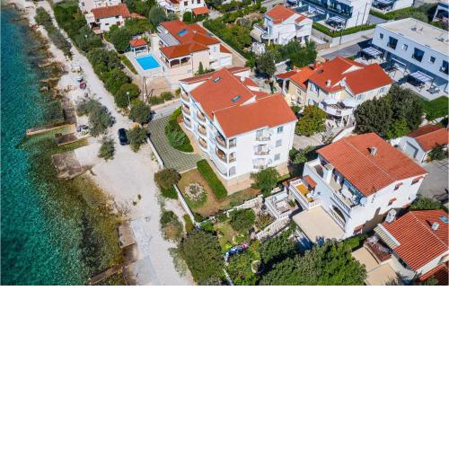 Lovely Home In Kozino With Wifi