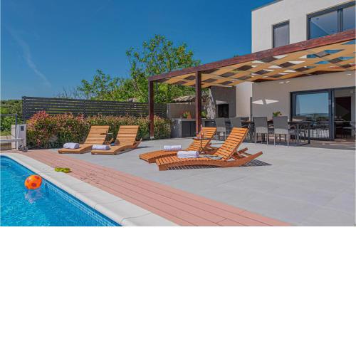 Lovely Home In Sibenik With House Sea View