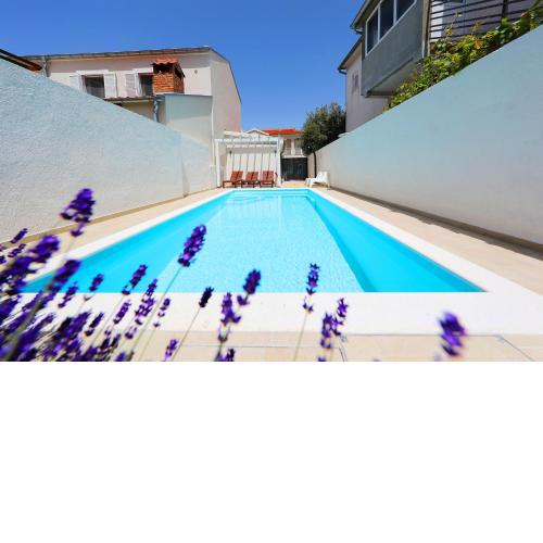 Luxury Villa Claudia with Pool