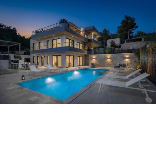 Luxury Villa Duboka View
