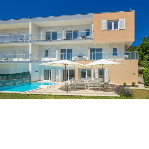 Luxury villa with a swimming pool Poljane, Opatija - 17956