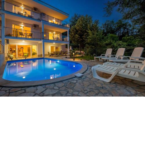 Luxury villa with a swimming pool Poljane, Opatija - 17958