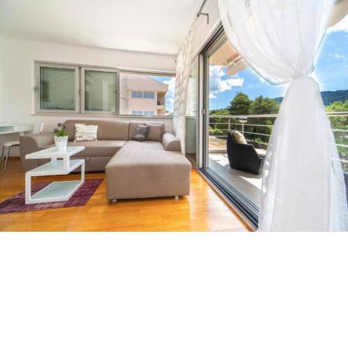 Madrugada Apartments
