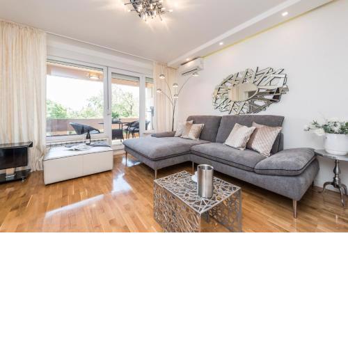 Marina Yacht Apartment