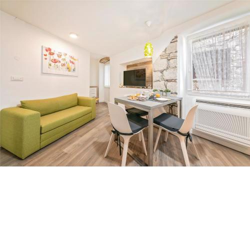 Mariva Downtown apartment with free parking
