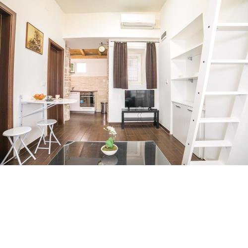 Midtown Center Apartments