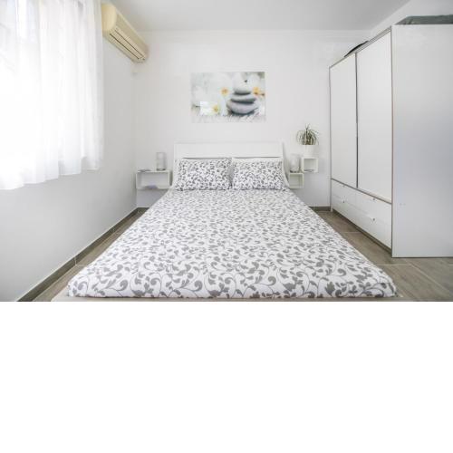 Modern Living in the Heart of Trogir