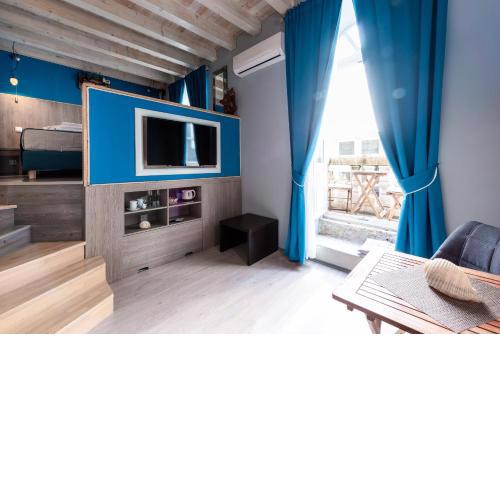 Nautica Room 2 - Old Town