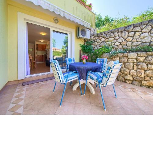 Nice apartment 50m distant from the sea