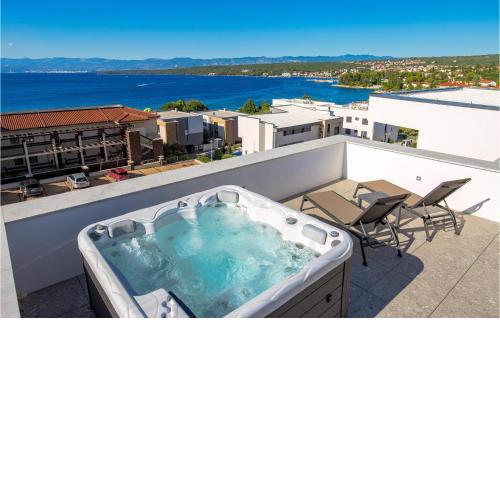 Nice Apartment In Malinska With House Sea View