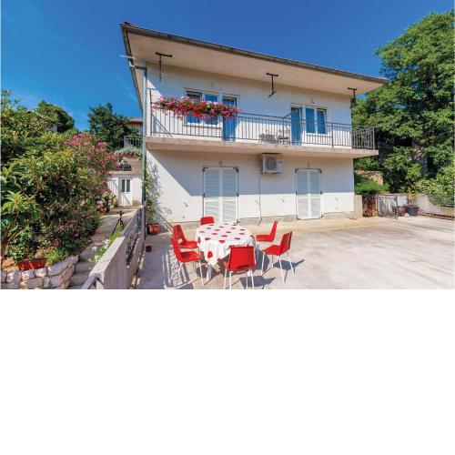 Nice Apartment In Novi Vinodolski With Wifi
