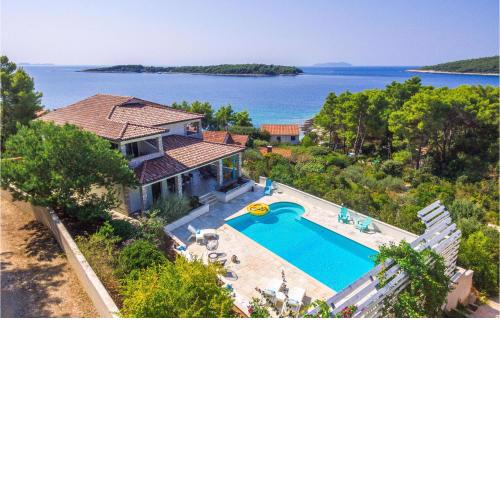 Nice Home In Blato With Kitchen