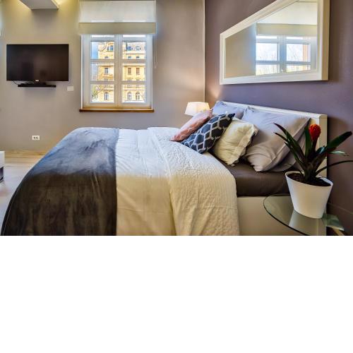 Parkside Apartments