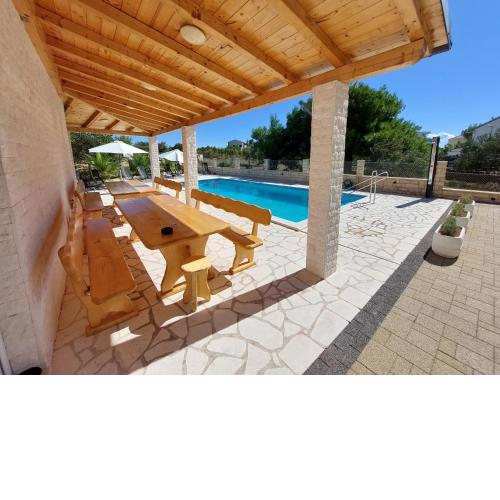 Pranjic Delux Guest House