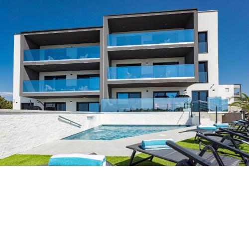 PS Apartments