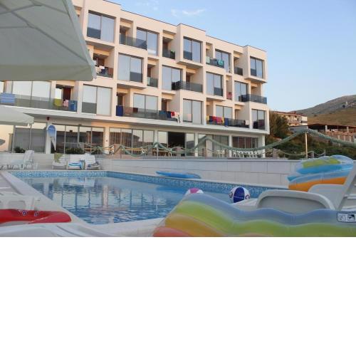 Rooms with a swimming pool Metajna, Pag - 15142