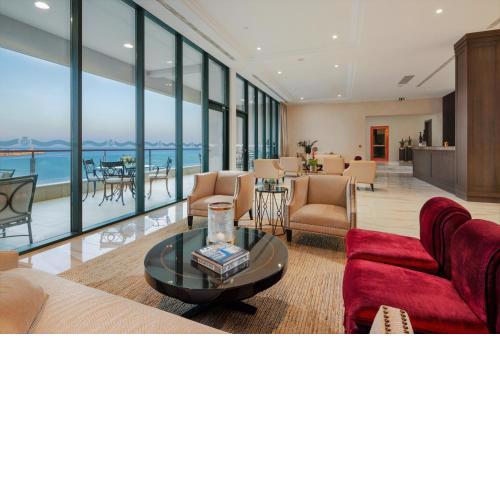 Royal Princess Hotel
