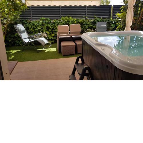 Salvia apartment with private jacuzzi