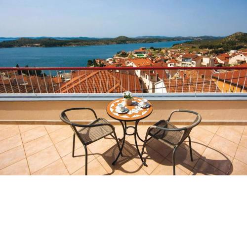 Sandro Apartment