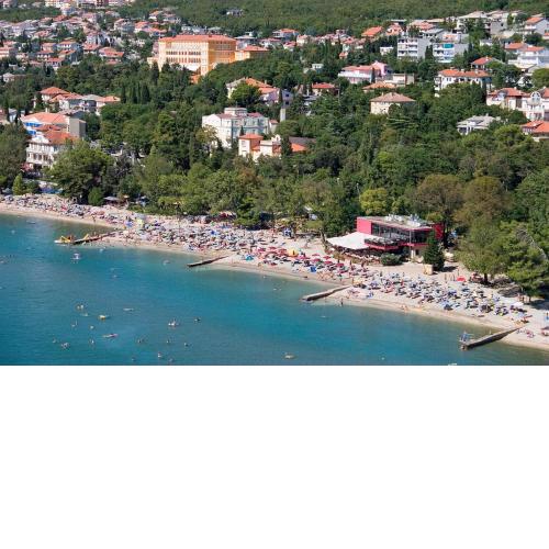 Sandy Beach Apartments