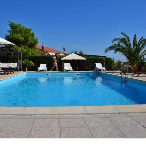Sea La Vie Holiday home with pool