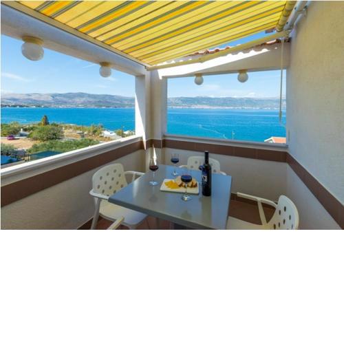 Seaview Apartment Rose 2